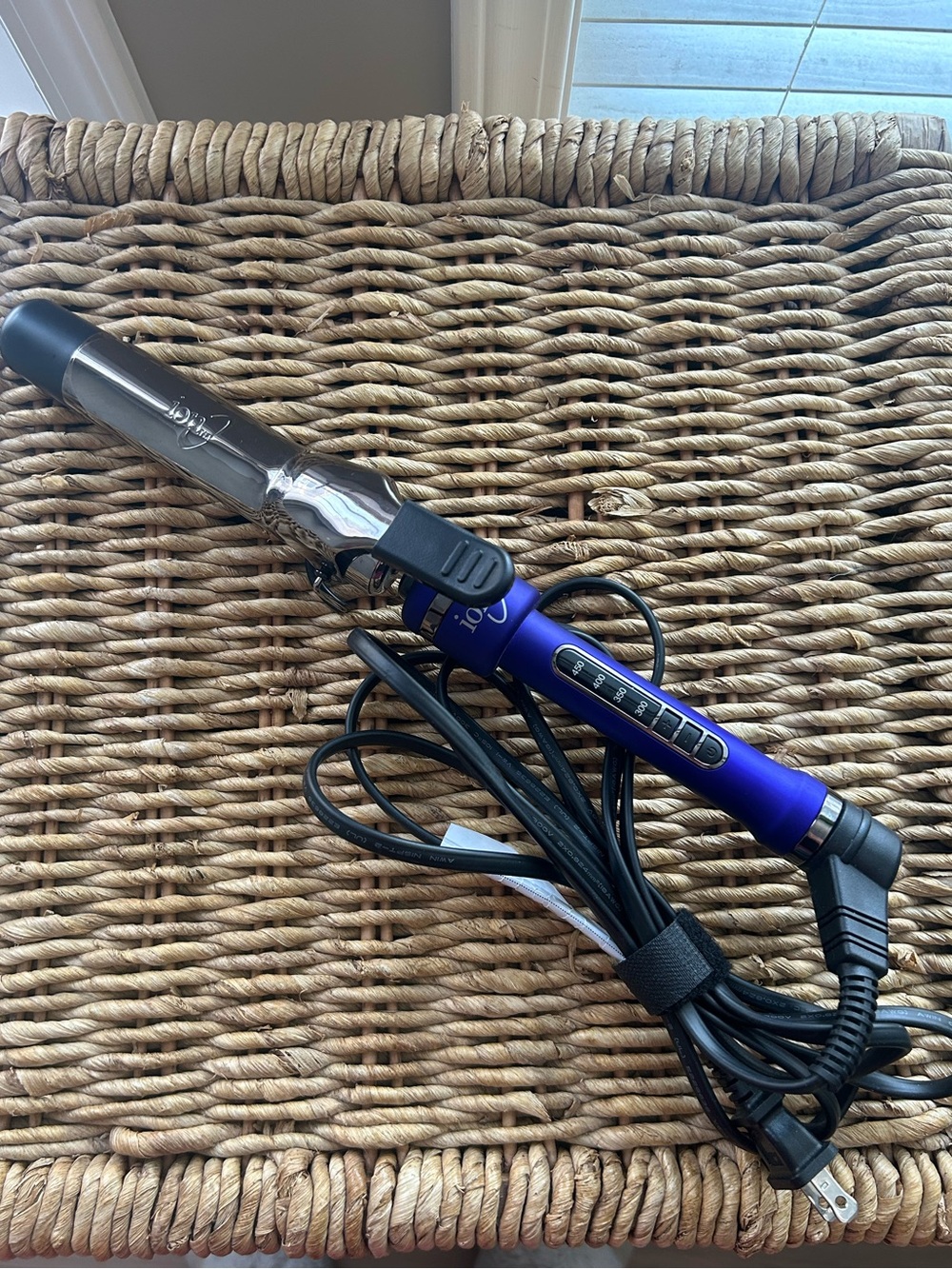 ion TM Purple 1.5” Curling Iron with Adjustable Heat